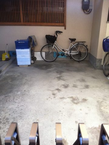 【BEFORE】駐車スペースの施工